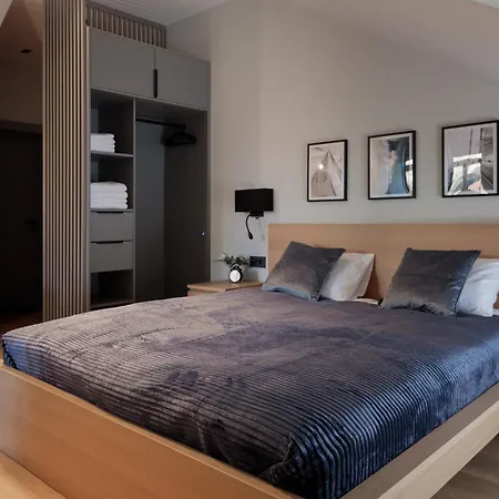 Heritage Charm Apartment *