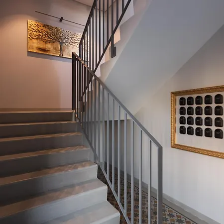 Heritage Charm Apartment *